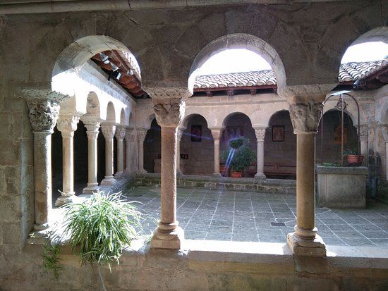 Monestir de Santa Maria de Lluca